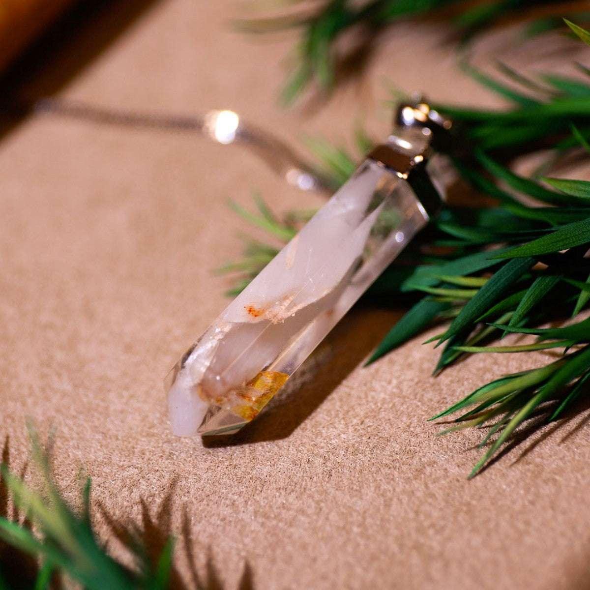 Golden Veins | Phantom Quartz Necklace - Elementalé