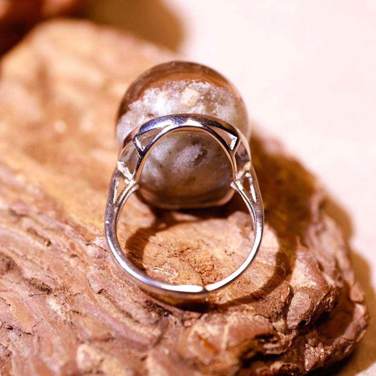 Serene Halo | Phantom Quartz Ring for Intuition - Elementalé